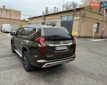 Коричневий Міцубісі Паджеро Спорт, об'ємом двигуна 2.4 л та пробігом 106 тис. км за 34800 $, фото 3 на Automoto.ua