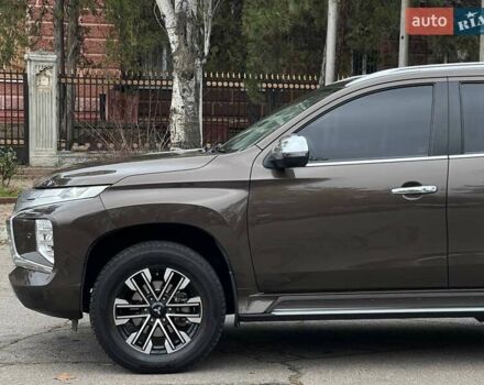 Коричневий Міцубісі Паджеро Спорт, об'ємом двигуна 2.44 л та пробігом 131 тис. км за 34499 $, фото 2 на Automoto.ua