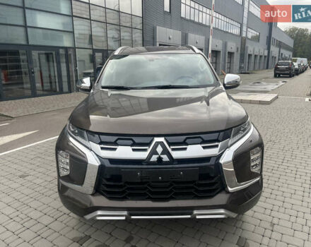 Коричневый Мицубиси Паджеро Спорт, объемом двигателя 2.44 л и пробегом 1 тыс. км за 46208 $, фото 1 на Automoto.ua