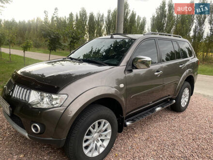 Міцубісі Паджеро Спорт 2012 у Борисполе на Automoto.ua Коричневий Міцубісі Паджеро Спорт, об'ємом двигуна 2.5 л та пробігом 95 тис. км за 17200 $, фото 1 на Automoto.ua