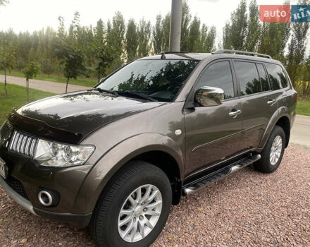 Коричневий Міцубісі Паджеро Спорт, об'ємом двигуна 2.5 л та пробігом 95 тис. км за 17200 $, фото 1 на Automoto.ua