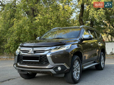 Міцубісі Паджеро Спорт 2018 у Дніпро (Дніпропетровську) на Automoto.ua Коричневий Міцубісі Паджеро Спорт, об'ємом двигуна 2.44 л та пробігом 73 тис. км за 27500 $, фото 1 на Automoto.ua
