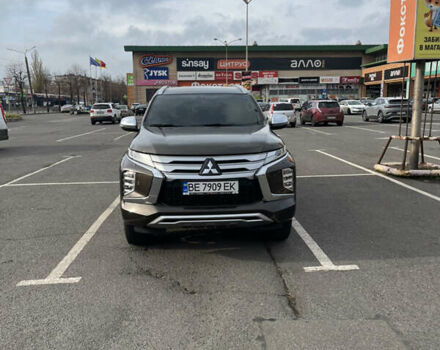 Коричневый Мицубиси Паджеро Спорт, объемом двигателя 2.44 л и пробегом 47 тыс. км за 35000 $, фото 1 на Automoto.ua