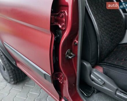 Красный Мицубиси Паджеро Спорт, объемом двигателя 3 л и пробегом 155 тыс. км за 5777 $, фото 39 на Automoto.ua