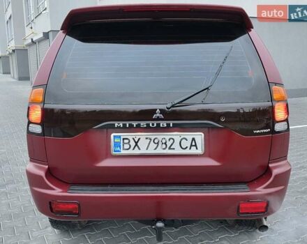 Красный Мицубиси Паджеро Спорт, объемом двигателя 3 л и пробегом 155 тыс. км за 5777 $, фото 9 на Automoto.ua