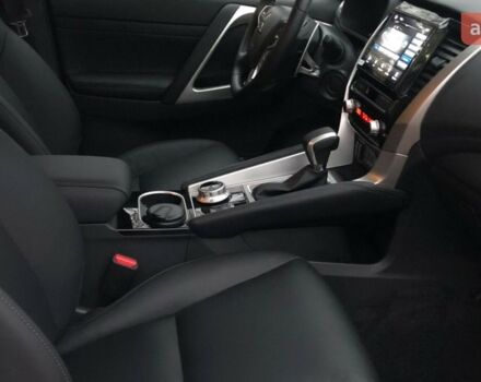 Міцубісі Паджеро Спорт, об'ємом двигуна 3 л та пробігом 0 тис. км за 41875 $, фото 15 на Automoto.ua