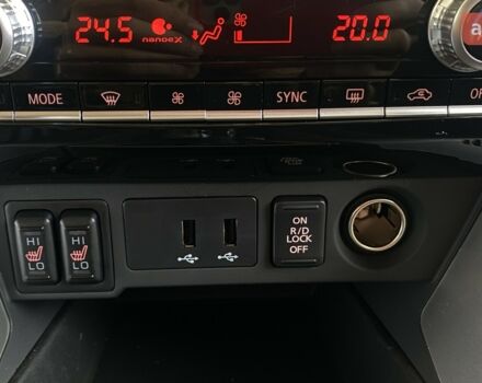 Мицубиси Паджеро Спорт, объемом двигателя 3 л и пробегом 0 тыс. км за 45141 $, фото 20 на Automoto.ua