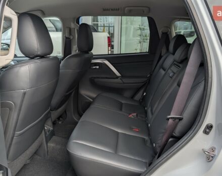 Мицубиси Паджеро Спорт, объемом двигателя 3 л и пробегом 0 тыс. км за 42264 $, фото 11 на Automoto.ua