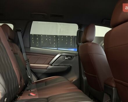 купити нове авто Міцубісі Паджеро Спорт 2025 року від офіційного дилера Автоцентр AUTO.RIA Міцубісі фото