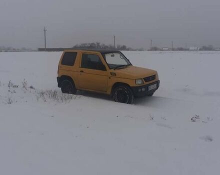 Желтый Мицубиси Паджеро Спорт, объемом двигателя 0.6 л и пробегом 150 тыс. км за 3200 $, фото 4 на Automoto.ua