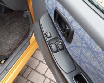 Желтый Мицубиси Паджеро Спорт, объемом двигателя 0.6 л и пробегом 150 тыс. км за 3200 $, фото 11 на Automoto.ua