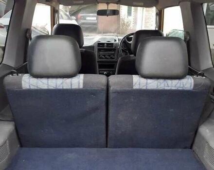 Желтый Мицубиси Паджеро Спорт, объемом двигателя 0.6 л и пробегом 150 тыс. км за 3200 $, фото 12 на Automoto.ua