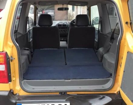 Желтый Мицубиси Паджеро Спорт, объемом двигателя 0.6 л и пробегом 150 тыс. км за 3200 $, фото 13 на Automoto.ua