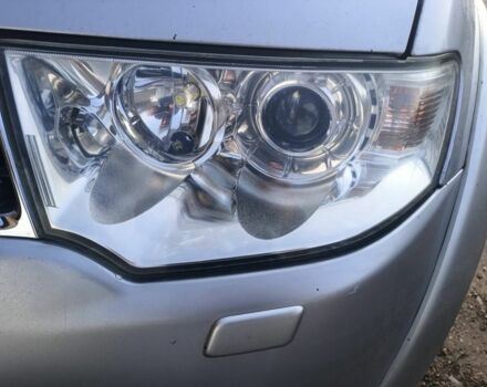 Сірий Міцубісі Паджеро Спорт, об'ємом двигуна 2.5 л та пробігом 370 тис. км за 11999 $, фото 1 на Automoto.ua