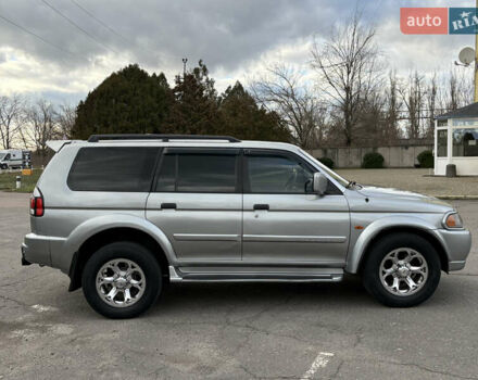 Серый Мицубиси Паджеро Спорт, объемом двигателя 3 л и пробегом 240 тыс. км за 6499 $, фото 1 на Automoto.ua