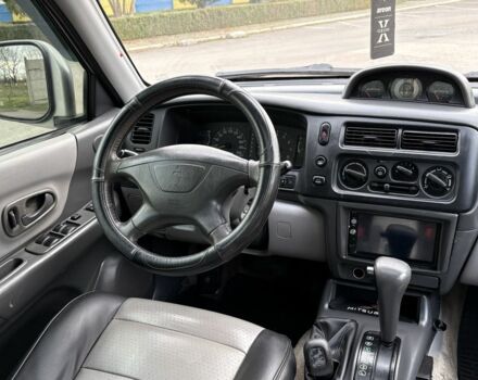 Серый Мицубиси Паджеро Спорт, объемом двигателя 3 л и пробегом 240 тыс. км за 6499 $, фото 17 на Automoto.ua