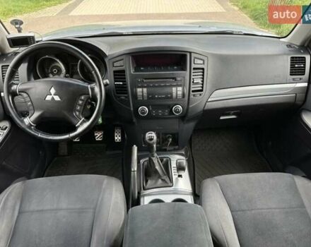 Серый Мицубиси Паджеро Спорт, объемом двигателя 3 л и пробегом 228 тыс. км за 5000 $, фото 8 на Automoto.ua