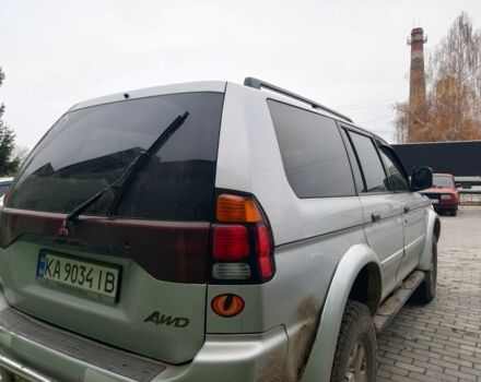 Серый Мицубиси Паджеро Спорт, объемом двигателя 3.5 л и пробегом 200 тыс. км за 5000 $, фото 4 на Automoto.ua