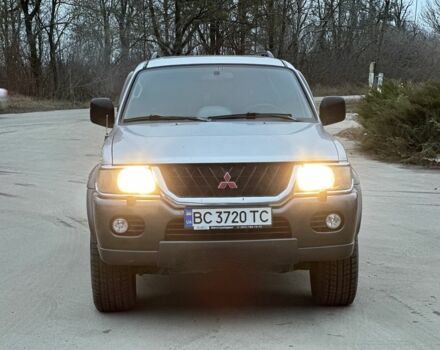 Серый Мицубиси Паджеро Спорт, объемом двигателя 3 л и пробегом 250 тыс. км за 5999 $, фото 3 на Automoto.ua