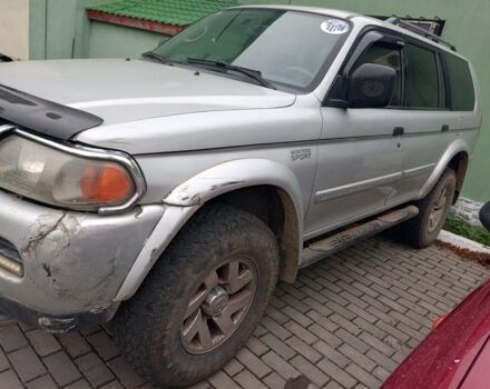 Серый Мицубиси Паджеро Спорт, объемом двигателя 3.5 л и пробегом 200 тыс. км за 5000 $, фото 2 на Automoto.ua