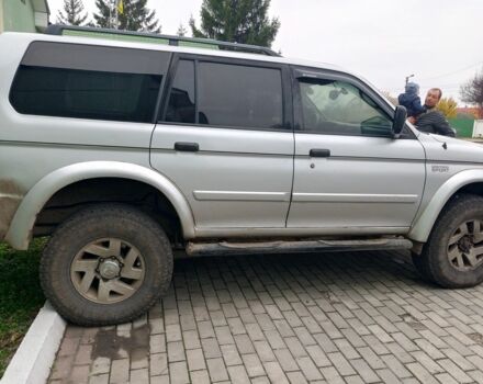 Серый Мицубиси Паджеро Спорт, объемом двигателя 3.5 л и пробегом 200 тыс. км за 5000 $, фото 3 на Automoto.ua