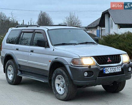 Сірий Міцубісі Паджеро Спорт, об'ємом двигуна 3 л та пробігом 250 тис. км за 5999 $, фото 6 на Automoto.ua