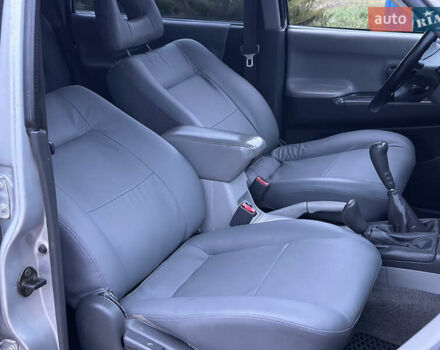 Сірий Міцубісі Паджеро Спорт, об'ємом двигуна 3 л та пробігом 250 тис. км за 5999 $, фото 9 на Automoto.ua