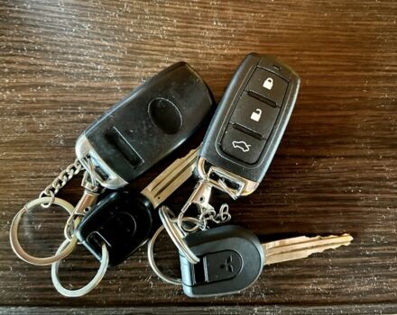 Серый Мицубиси Паджеро Спорт, объемом двигателя 3 л и пробегом 203 тыс. км за 11450 $, фото 23 на Automoto.ua