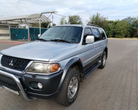Серый Мицубиси Паджеро Спорт, объемом двигателя 3 л и пробегом 215 тыс. км за 8000 $, фото 2 на Automoto.ua