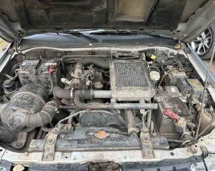 Серый Мицубиси Паджеро Спорт, объемом двигателя 2.5 л и пробегом 283 тыс. км за 7000 $, фото 7 на Automoto.ua