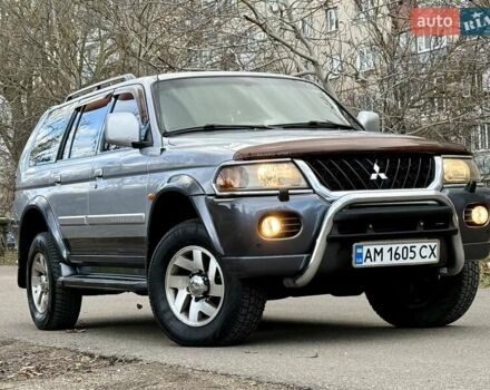 Сірий Міцубісі Паджеро Спорт, об'ємом двигуна 2.97 л та пробігом 268 тис. км за 7600 $, фото 28 на Automoto.ua