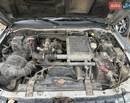 Серый Мицубиси Паджеро Спорт, объемом двигателя 2.5 л и пробегом 283 тыс. км за 5000 $, фото 8 на Automoto.ua