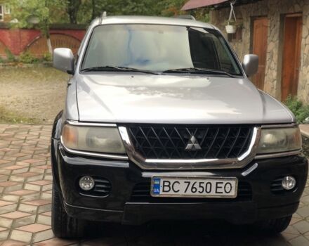 Серый Мицубиси Паджеро Спорт, объемом двигателя 3 л и пробегом 350 тыс. км за 7700 $, фото 1 на Automoto.ua