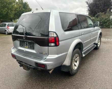 Сірий Міцубісі Паджеро Спорт, об'ємом двигуна 2.5 л та пробігом 276 тис. км за 2900 $, фото 3 на Automoto.ua