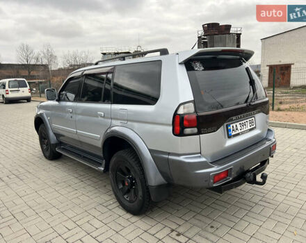 Серый Мицубиси Паджеро Спорт, объемом двигателя 2.5 л и пробегом 250 тыс. км за 8999 $, фото 6 на Automoto.ua