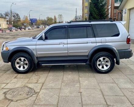 Сірий Міцубісі Паджеро Спорт, об'ємом двигуна 2.5 л та пробігом 305 тис. км за 6400 $, фото 3 на Automoto.ua