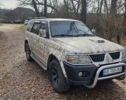 Серый Мицубиси Паджеро Спорт, объемом двигателя 2.48 л и пробегом 272 тыс. км за 9000 $, фото 6 на Automoto.ua