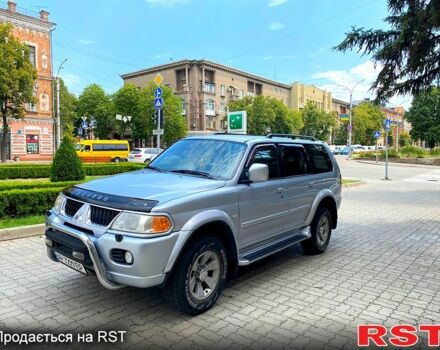 Серый Мицубиси Паджеро Спорт, объемом двигателя 3 л и пробегом 260 тыс. км за 6250 $, фото 6 на Automoto.ua