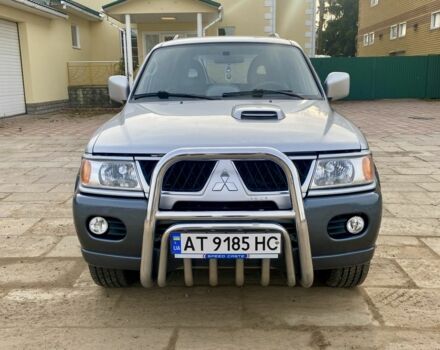 Сірий Міцубісі Паджеро Спорт, об'ємом двигуна 2.5 л та пробігом 305 тис. км за 6400 $, фото 1 на Automoto.ua