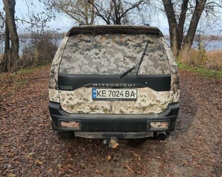 Серый Мицубиси Паджеро Спорт, объемом двигателя 2.48 л и пробегом 272 тыс. км за 9000 $, фото 3 на Automoto.ua