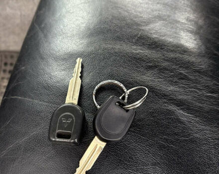 Мицубиси Паджеро Спорт 2005 в Киеве на Automoto.ua Серый Мицубиси Паджеро Спорт, объемом двигателя 3 л и пробегом 330 тыс. км за 5850 $, фото 12 на Automoto.ua