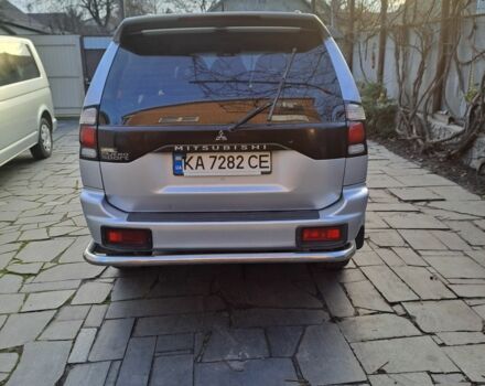 Сірий Міцубісі Паджеро Спорт, об'ємом двигуна 2.5 л та пробігом 215 тис. км за 10200 $, фото 5 на Automoto.ua