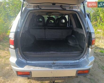 Серый Мицубиси Паджеро Спорт, объемом двигателя 3 л и пробегом 282 тыс. км за 9000 $, фото 12 на Automoto.ua