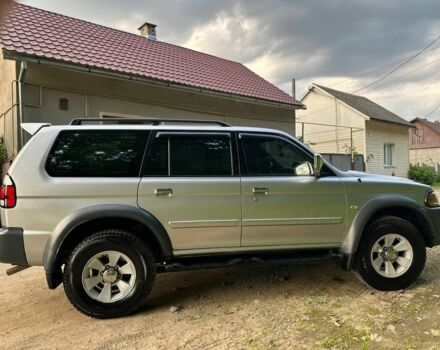 Серый Мицубиси Паджеро Спорт, объемом двигателя 3 л и пробегом 250 тыс. км за 8900 $, фото 3 на Automoto.ua