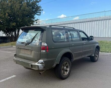 Серый Мицубиси Паджеро Спорт, объемом двигателя 0 л и пробегом 158 тыс. км за 3700 $, фото 5 на Automoto.ua