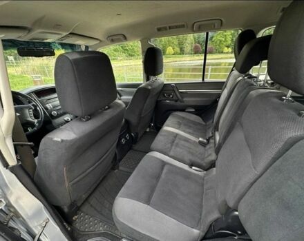 Сірий Міцубісі Паджеро Спорт, об'ємом двигуна 3.2 л та пробігом 190 тис. км за 5000 $, фото 7 на Automoto.ua