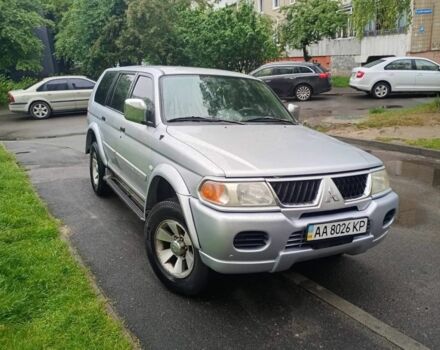 Серый Мицубиси Паджеро Спорт, объемом двигателя 3 л и пробегом 207 тыс. км за 6500 $, фото 3 на Automoto.ua