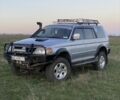 Серый Мицубиси Паджеро Спорт, объемом двигателя 2.5 л и пробегом 382 тыс. км за 11200 $, фото 1 на Automoto.ua