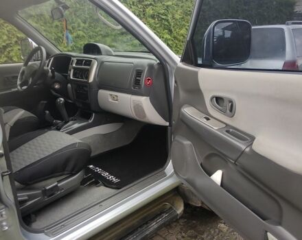 Серый Мицубиси Паджеро Спорт, объемом двигателя 3 л и пробегом 207 тыс. км за 6500 $, фото 13 на Automoto.ua