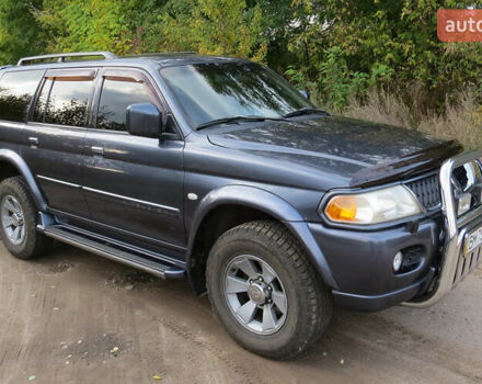 Сірий Міцубісі Паджеро Спорт, об'ємом двигуна 2.97 л та пробігом 220 тис. км за 10500 $, фото 2 на Automoto.ua